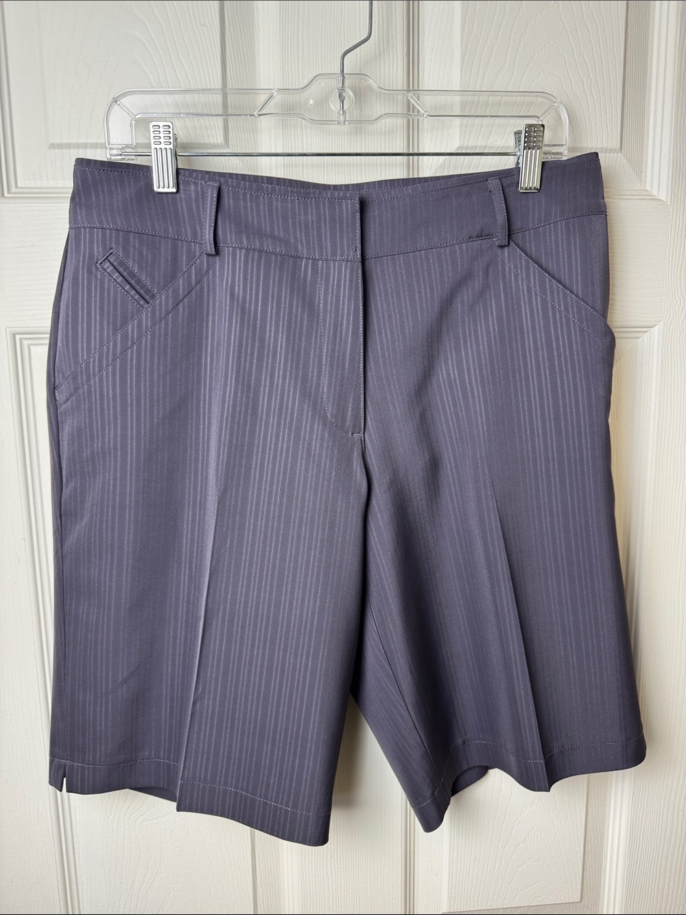 NIKE GOLF Purple Subtle-Pinstripe Shorts - Size 8